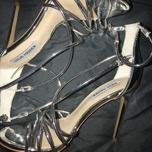 Brand New, NEVER Worn Strappy Sandal